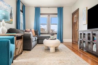 Benson's Cozy 3-BR Retreat with BBQ Grill - Omaha - 5