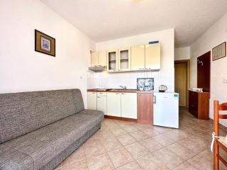 Apartments Mari - Trogir - 7