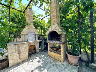 Apartments Mari - Trogir - 1