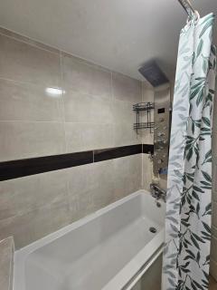 Double Cosy Bedroom in Central Dartford - Dartford - 1
