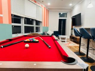 1 Garage Parking, Skyline Rooftop, PingPong, Balcony - Chicago - 1