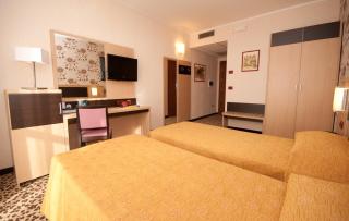Hotel Brindor - Poirino - 2