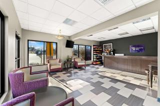 Knights Inn Montgomeryville - 1