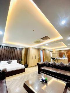 Studio Apartment in Gold Crest Mall - DHA Lahore - 8