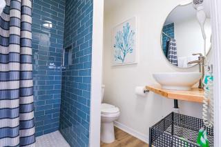 NEW5 LUXURYSTUDIO Nr DISNEY PETSOKprivENTRY - 2