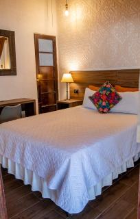 Hotel Las Camelias Inn by AHS - Antigua Guatemala - 9
