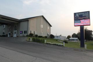 American Host Inn - 9