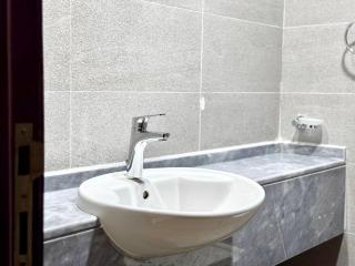 Al Manara Premium Lux Studio - 5