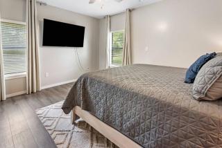 Country Living with Fishing Lake and Bright Stars - Grand Bay - 1