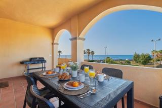 Marina IV Relax & Unwind with Sea Views, Pools & BBQ Beachfront in Mijas Costa & Fuengirola - Mijas Costa - 0