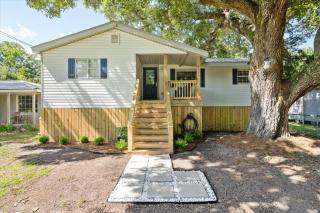 Quaint Family Getaway on Biloxi - Dauphin Island - 0