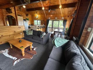 83b Conical Hill Rd - Access via Alpine Avenue - 6