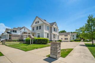 Grand Harbor Apartments 3 - 200 - Grand Haven - 1