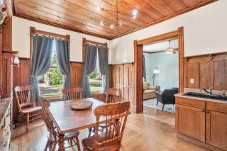 Grand Harbor Apartments Unit 1 - 200 - Grand Haven - 2