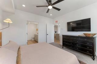 The Way Station condo - 1