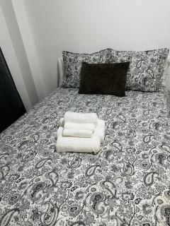 Habitación en apartamento a compartir de diseño recién renovado - Águilas - 3