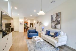 3 Mi to Old Town Albuquerque Townhome with Yard! - Albuquerque - 0