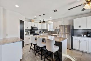 Fire Pit Yard Games Grill Stylish 3BR Near Q2 - Austin - 5