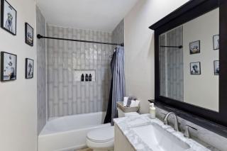 Lux 3BR Sleeps 10 Near Q2 Stad with Fire Pit & BBQ - Austin - 5