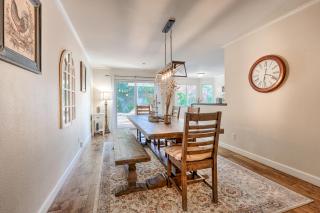 Spacious Oasis Hot Tub Backyard Garden 3BR/2BA - Sonoma - 9