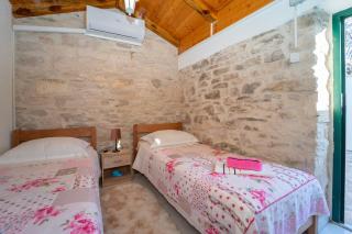 Holiday house with a parking space Cove Pelegrin, Korcula - 23866 - 5