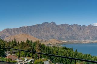 Lakeview Paradise On Wynyard NEW 4 Bedroom - Queenstown - 5