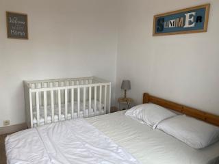 Apartment Nieuwpoort near Sandy Beaches - 1