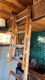 Romantic Valley Cabin - Outdoor Bath - 1