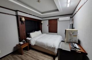 Greenpark Motel - Osan - 4