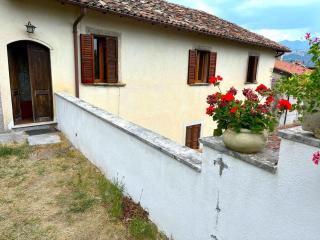 House in a medieval village with private garden - Tagliacozzo - 4