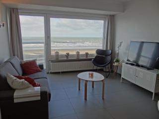 Apartment in Nieuwpoort by the Beach - 0