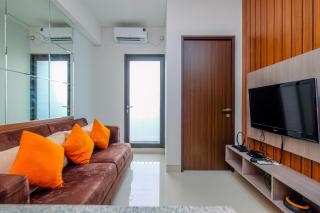 Nice and Comfort 2BR Apartment at Transpark Cibubur By Travelio - 8