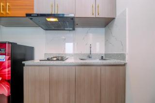 Nice and Comfort 2BR Apartment at Transpark Cibubur By Travelio - 4