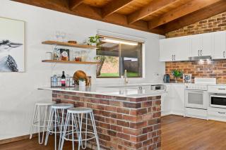 Hunter Valley Homes Pets Heated Pool - Whittingham - 1