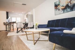 Exklusives Apartment Sinsheim Luxus, 75 TV & Top Lage WeHome Premium - Sinsheim - 5