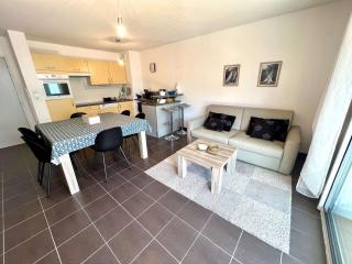 Étel : Appart. 2P avec Terrasse Sud, Parking & Petit Chien Bienvenu - FR-1-479-218 - Étel - 1