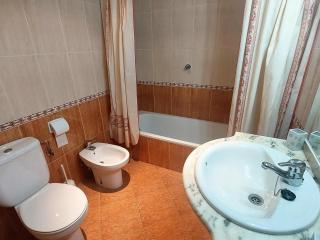 Apartamento en Llançà con terraza, parking, Wifi y se admiten mascotas - ES-170-95 - Llança - 2