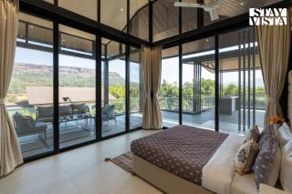 StayVista at The Nest at Canary Farms - Pool, Lawn - Āmbavna - 4