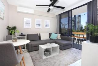 Modern Dual-Key Apt in the Heart of GC - 8