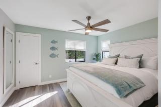 Luxury Meets Coastal Charm in North Mission Beach - San Diego - 3