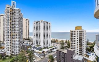 Legends Apartments - QStay - Gold Coast - 9