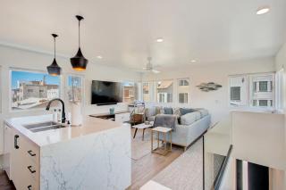 Ocean View Luxury Beach Homes With AC and Parking - San Diego - 9