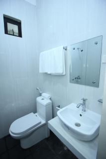 The Paragon Hotel and Restaurant - 3