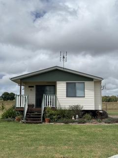 The Cottage - - 0