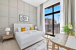 Silkhuas casual chic 1BR in JVC - Dubai - 2