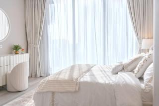 1 Bedroom Marina with Canal View - 6