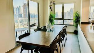 Ultimate 5BR Luxury I 2500 sqf I Burj Inner Circle - 3