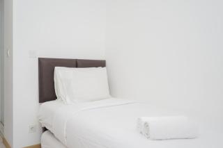 Pleasant and Homey Studio Apartment at M-Town Residence By Travelio - 4