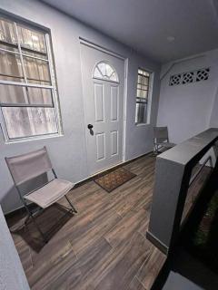 1BR Inland Oasis - - 1