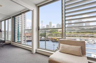 Spectacular Waterfront with Cosmopolitan Lifestyle - Sydney - 8